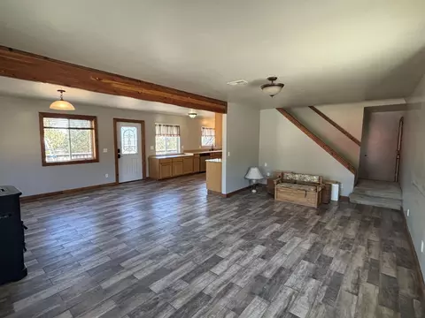 Living - 1059 Gooseloop Loop, Alturas, CA 96101 photo 2 of 2