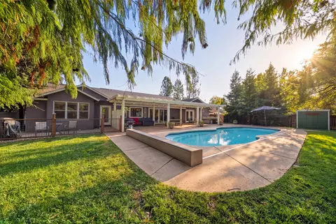Other - 11420 Wales Dr, Redding, CA 96003 photo 14 of 17