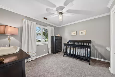 Bedroom - 11420 Wales Dr, Redding, CA 96003 photo 5 of 7