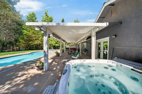Other - 11420 Wales Dr, Redding, CA 96003 photo 13 of 17