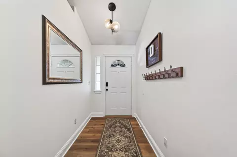 Entry Way - 11420 Wales Dr, Redding, CA 96003 photo 1 of 3