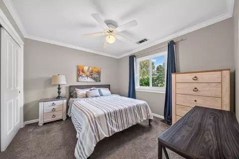 Bedroom - 11420 Wales Dr, Redding, CA 96003 photo 3 of 7