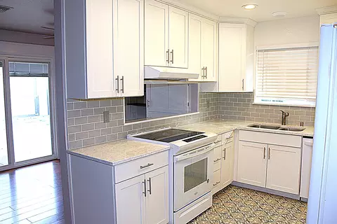 Kitchen - 7022 Marvin Trl, Redding, CA 96001 photo 2 of 5