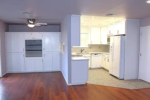Kitchen - 7022 Marvin Trl, Redding, CA 96001 photo 5 of 5