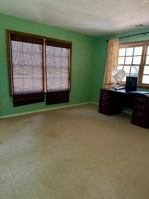 Bedroom - 261 271 Salt Flat Rd, Lewiston, CA 96052 photo 3 of 4