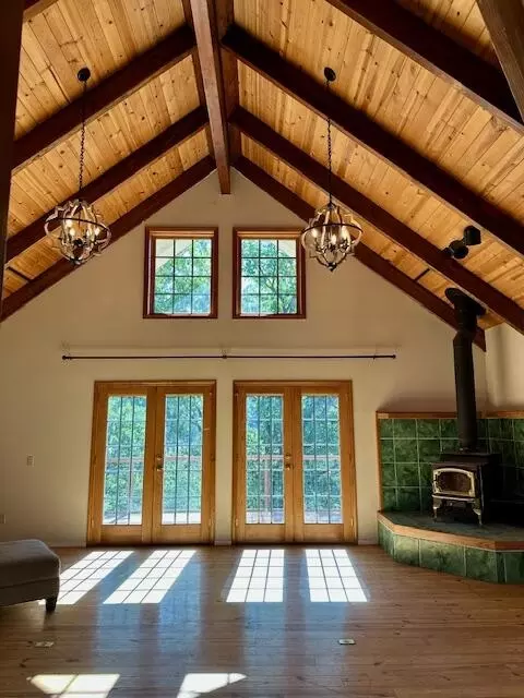 Living - 261 271 Salt Flat Rd, Lewiston, CA 96052 photo 2 of 2