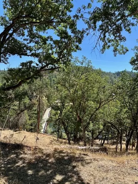 View/Area - 261 271 Salt Flat Rd, Lewiston, CA 96052 photo 1 of 7