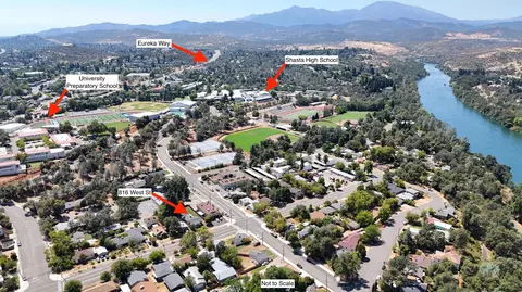 View/Area - 816 West St, Redding, CA 96001 photo 1 of 2