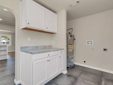Other - 816 West St, Redding, CA 96001 photo 3 of 4