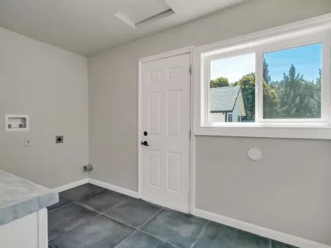 Other - 816 West St, Redding, CA 96001 photo 2 of 4