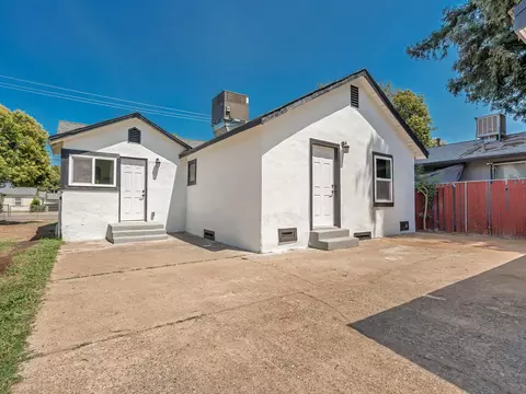 Exterior - 816 West St, Redding, CA 96001 photo 6 of 7