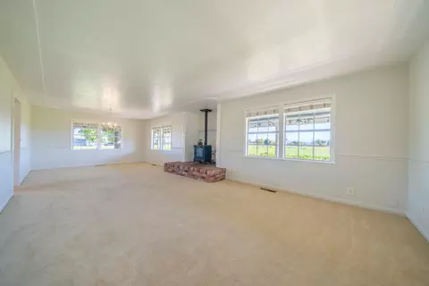 Living - 21780 Lone Tree Rd, Anderson, CA 96007 photo 1 of 4