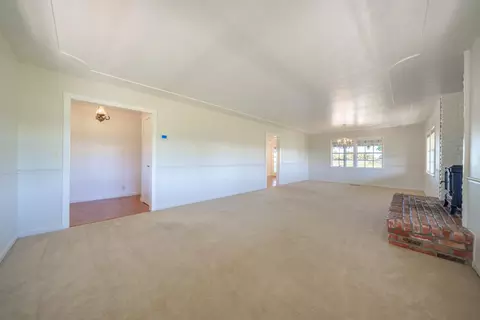 Living - 21780 Lone Tree Rd, Anderson, CA 96007 photo 2 of 4
