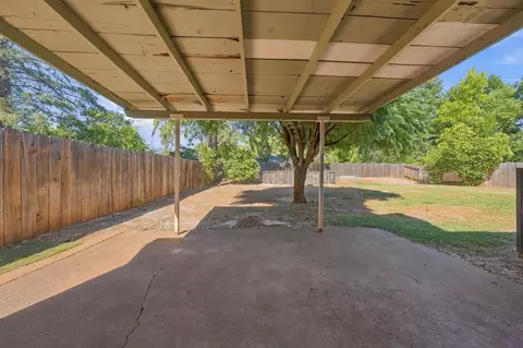 Exterior - 2300 Jonquil Way, Redding, CA 96002 photo 1 of 8