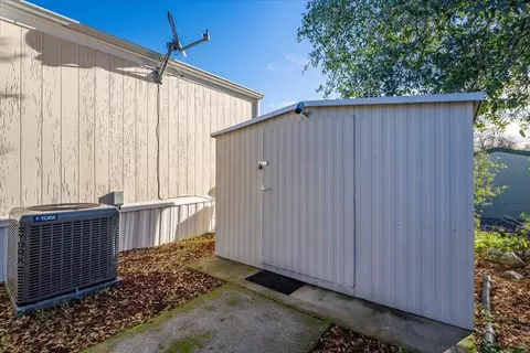 459 Red Cedar Dr, Redding, CA 96003 photo 31