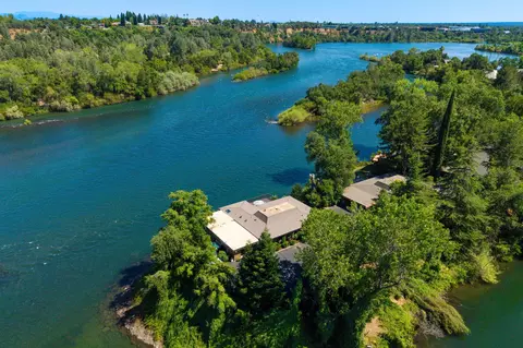 View/Area - 107 Village Dr, Redding, CA 96001 photo 4 of 6