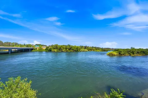 View/Area - 107 Village Dr, Redding, CA 96001 photo 1 of 6