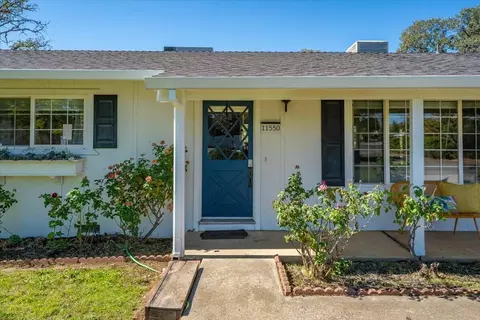 Exterior - 11550 Ridgewood Rd, Redding, CA 96003 photo 2 of 8
