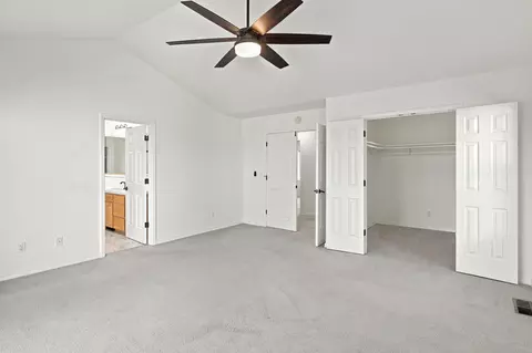 Bedroom - 3154 Riesling Path, Redding, CA 96001 photo 6 of 6