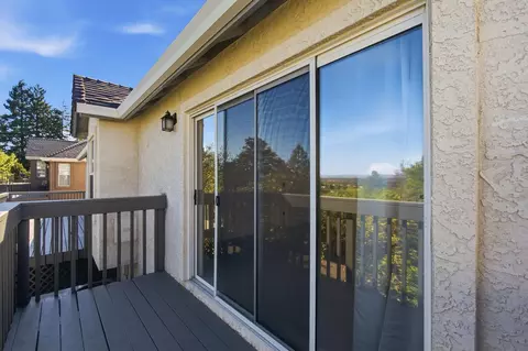 Exterior - 3154 Riesling Path, Redding, CA 96001 photo 5 of 14