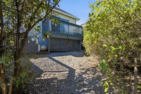 Exterior - 3154 Riesling Path, Redding, CA 96001 photo 7 of 14