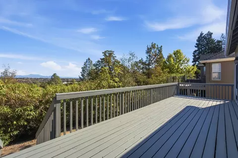 Exterior - 3154 Riesling Path, Redding, CA 96001 photo 2 of 14