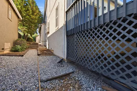 Exterior - 3154 Riesling Path, Redding, CA 96001 photo 9 of 14