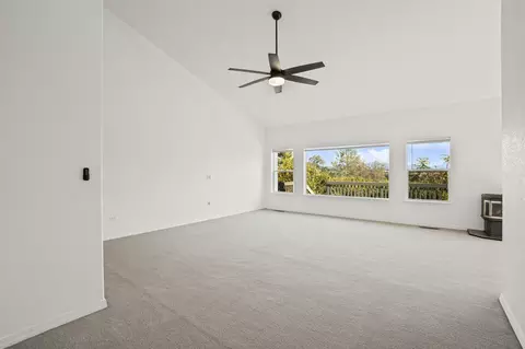Living - 3154 Riesling Path, Redding, CA 96001 photo 4 of 5