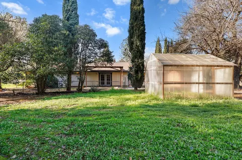 12723 Old Oregon Trl, Redding, CA 96003 photo 23