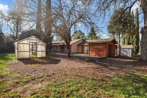 12723 Old Oregon Trl, Redding, CA 96003 photo 24