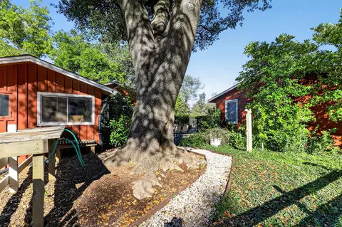 Exterior - 7399 Dilley Ln, Redding, CA 96002 photo 27 of 37