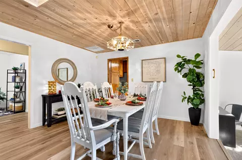 Dining - 7399 Dilley Ln, Redding, CA 96002 photo 2 of 5