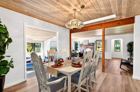 Dining - 7399 Dilley Ln, Redding, CA 96002 photo 3 of 5