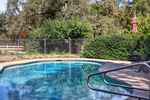 Exterior - 7399 Dilley Ln, Redding, CA 96002 photo 24 of 37