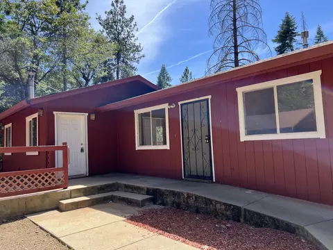 14966 Phillips Rd, Oak Run, CA 96069