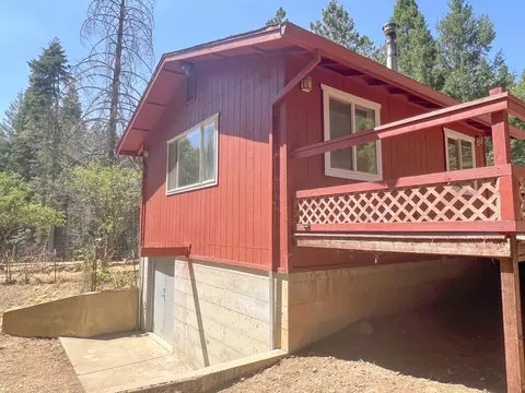 Exterior - 14966 Phillips Rd, Oak Run, CA 96069 photo 9 of 9