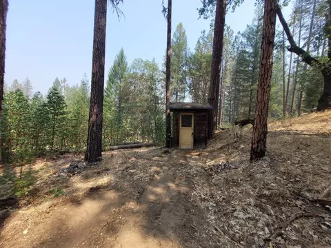 Exterior - 3221 Goose Ranch Rd, Lewiston, CA 96052 photo 7 of 10
