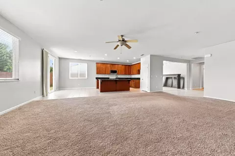 Living - 3849 Palm Springs Dr, Redding, CA 96002 photo 5 of 6