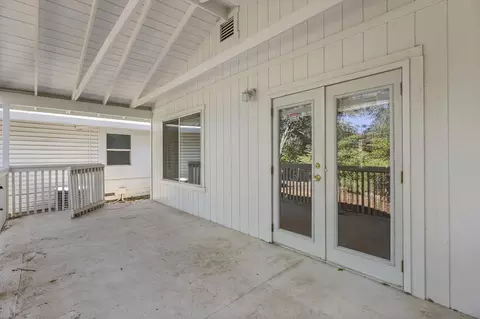 Exterior - 19782 N Old Oregon Trl, Redding, CA 96003 photo 6 of 14
