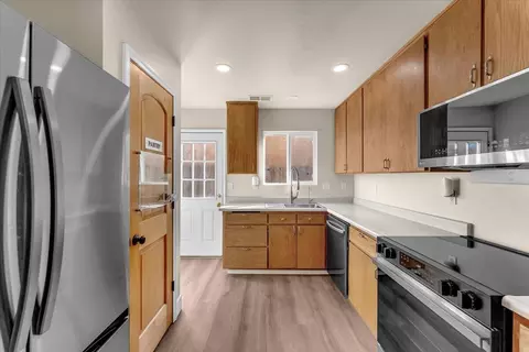 Kitchen - 2132 Reta Way, Red Bluff, CA 96080 photo 1 of 3