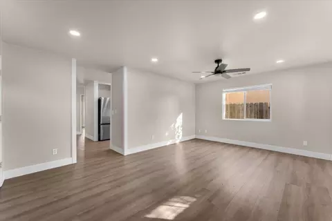 Living - 2132 Reta Way, Red Bluff, CA 96080 photo 2 of 6