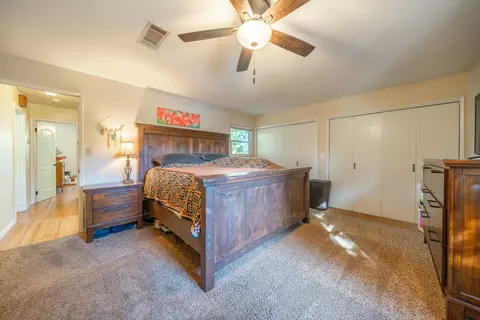 Bedroom - 3415 Sunset Dr, Redding, CA 96001 photo 1 of 5