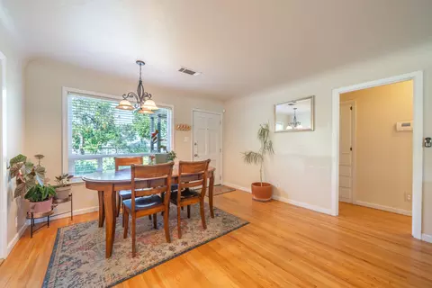 Entry Way - 3415 Sunset Dr, Redding, CA 96001 photo 2 of 2