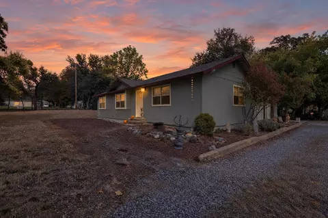 Exterior - 21019 Old Alturas Rd, Redding, CA 96003 photo 11 of 16