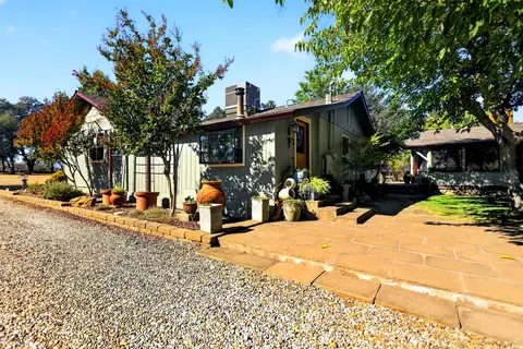 Exterior - 21019 Old Alturas Rd, Redding, CA 96003 photo 9 of 16