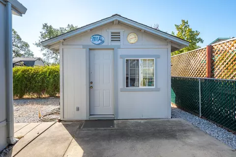 4587 Underwood Dr, Redding, CA 96003 photo 43