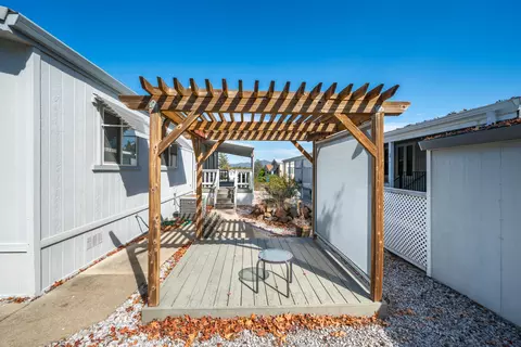 4587 Underwood Dr, Redding, CA 96003 photo 35