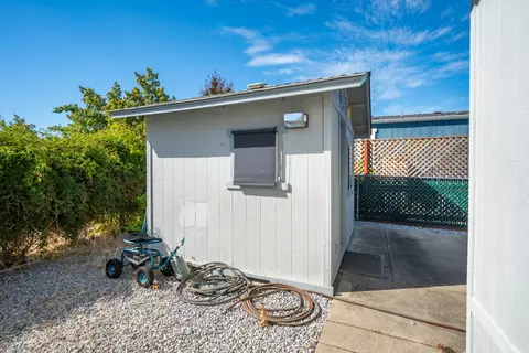 4587 Underwood Dr, Redding, CA 96003 photo 44