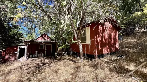 Exterior - 431 Mad River Rd, Mad River, CA 95552 photo 12 of 14
