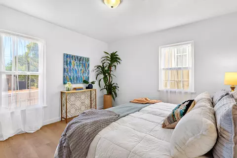 Bedroom - 12591261 Magnolia Ave, Redding, CA 96001 photo 1 of 11